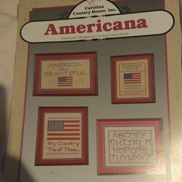 Americana Counted Cross Stitch Booklet Patriotic Alphabet Sampler America USA - Picture 1 of 1